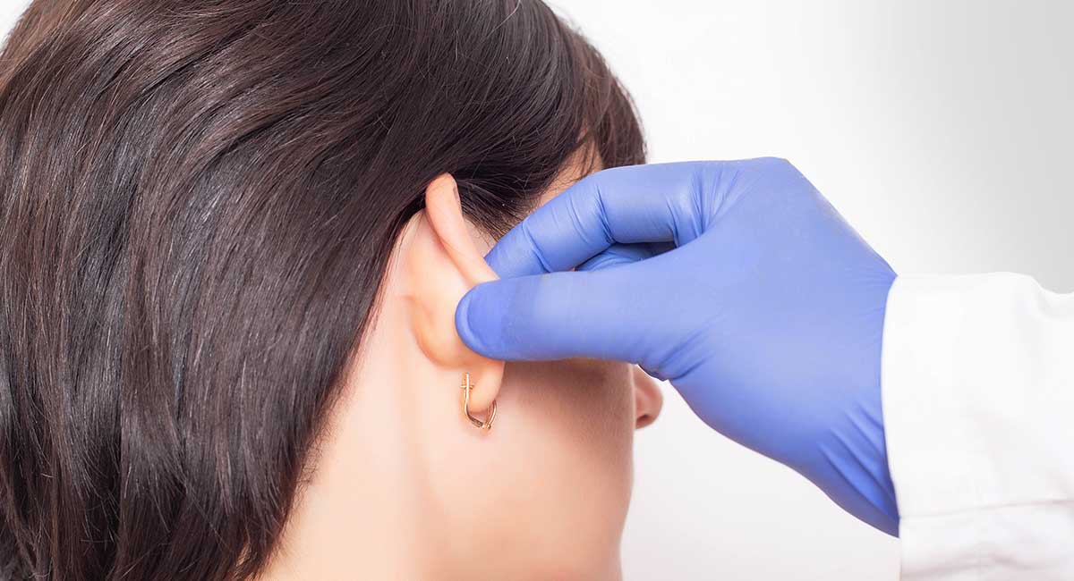 ניתוח הצמדת אוזניים בולטות עושים אצל מומחה - ד״ר ערן מילט
